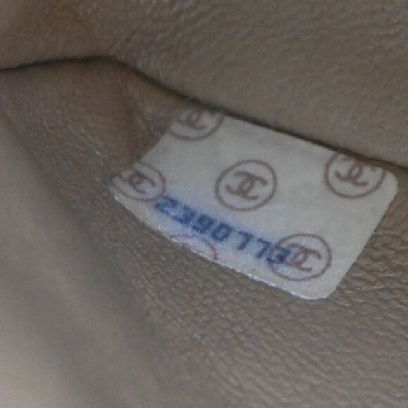 CHANEL CC Mini Matelasse Chain Shoulder Bag Leather Beige GHW Vintage 325RP048 - Picture 10 of 16